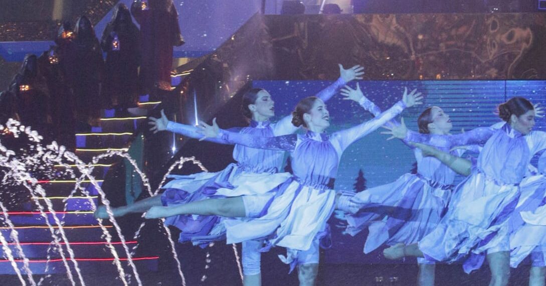 Sapiranguense Laura Fontana brilha no Natal Luz de Gramado