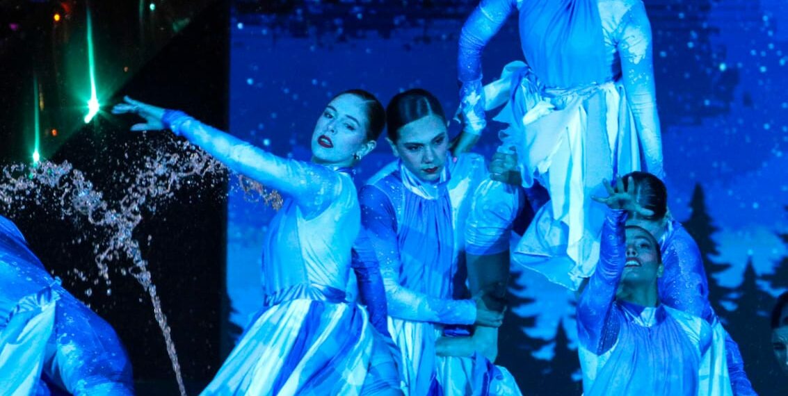 Sapiranguense Laura Fontana brilha no Natal Luz de Gramado