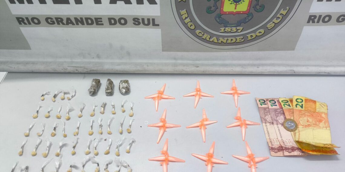 Brigada Militar prende homem por tráfico de drogas e cumpre mandado judicial em Campo Bom