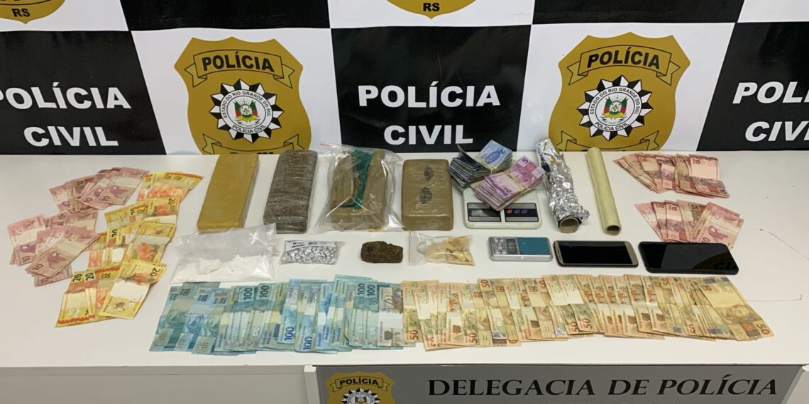 Homem é preso em flagrante por tráfico durante ação da delegacia de Sapiranga
