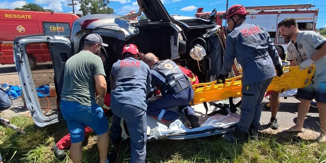 Seis vítimas foram socorridas no grave acidente na RS-239, em Nova Hartz