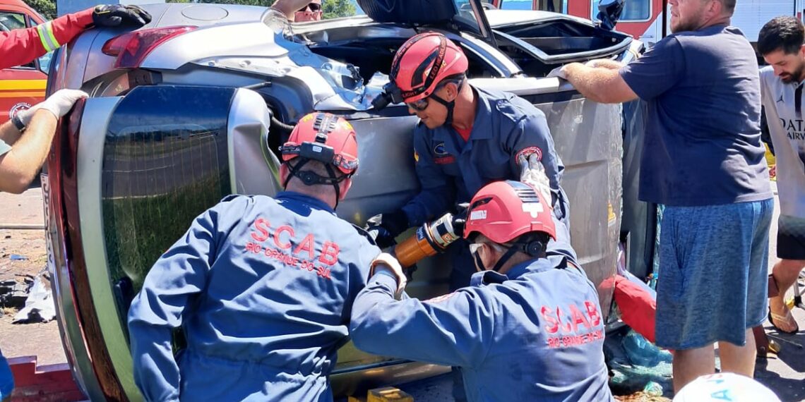 Seis vítimas foram socorridas no grave acidente na RS-239, em Nova Hartz