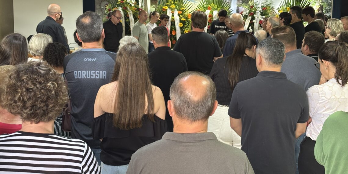 Despedida do ex-prefeito Flavio Jost é marcada por homenagens e emoção na Câmara de Vereadores