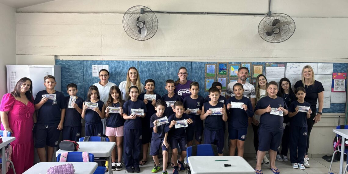 Prefeitura de Campo Bom distribui 3,5 mil kits de higiene bucal para alunos da rede municipal de ensino